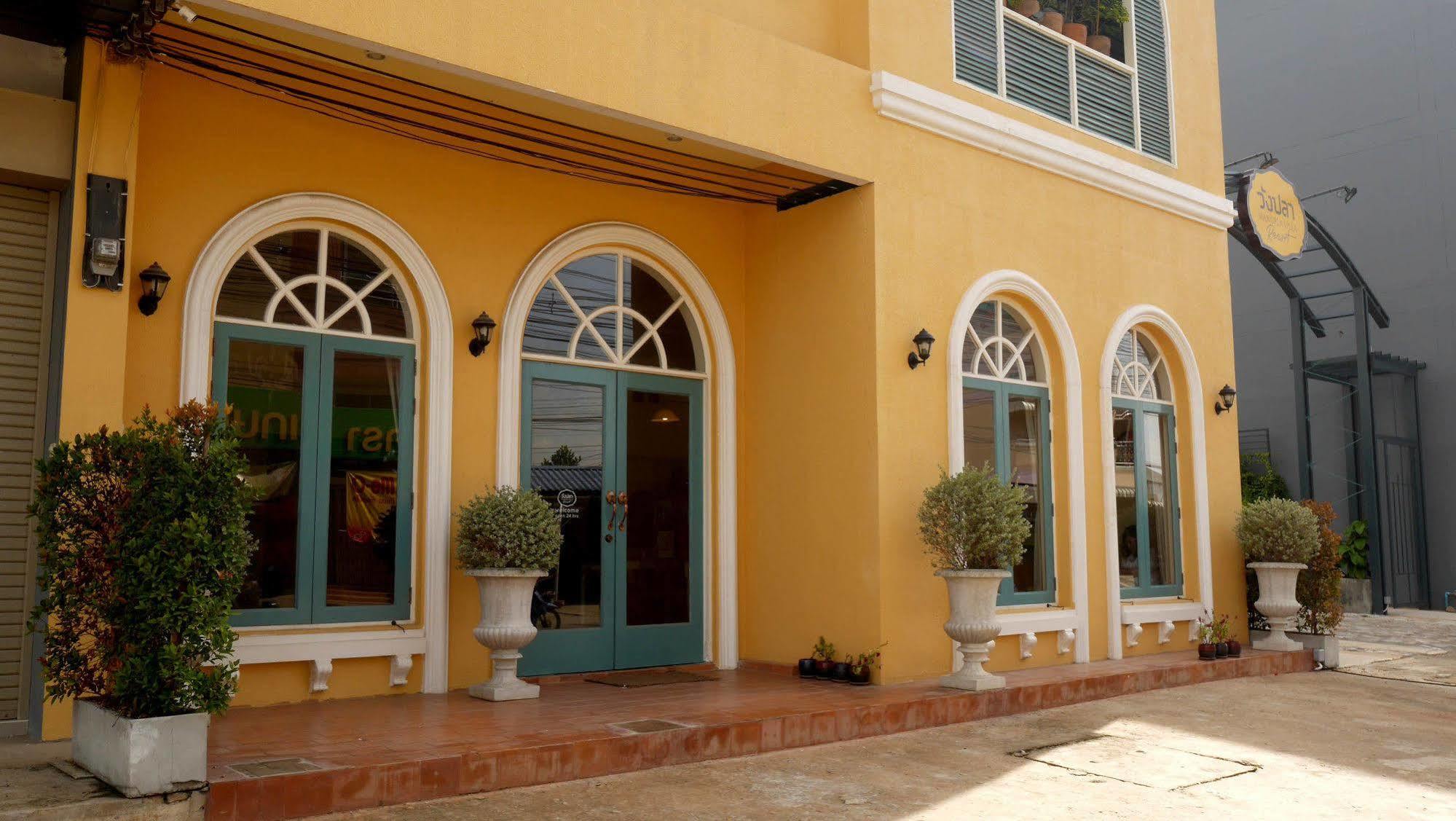Wangpla Villa Resort Nakhon Sawan Exterior photo