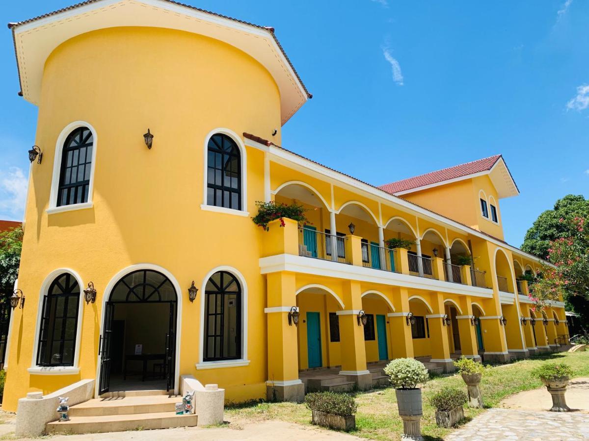 Wangpla Villa Resort Nakhon Sawan Exterior photo