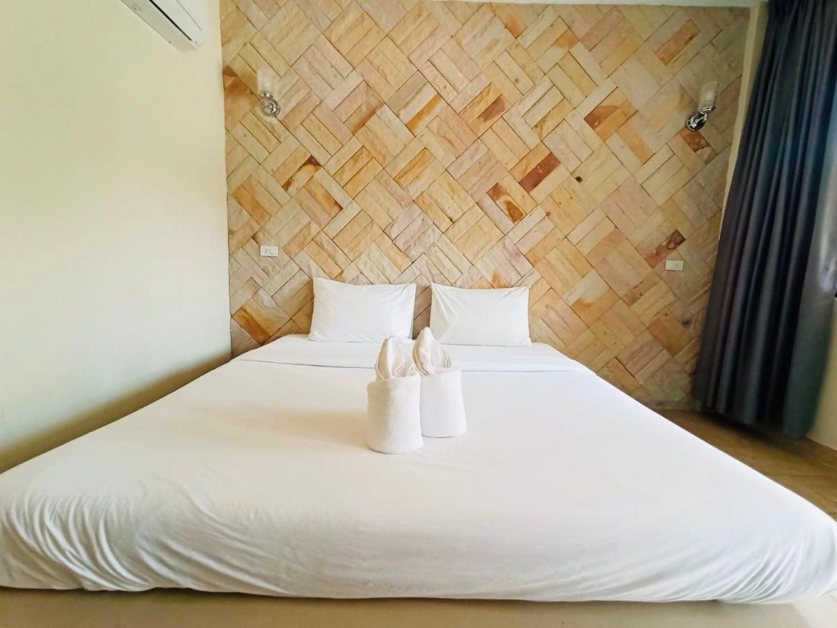 Wangpla Villa Resort Nakhon Sawan Exterior photo